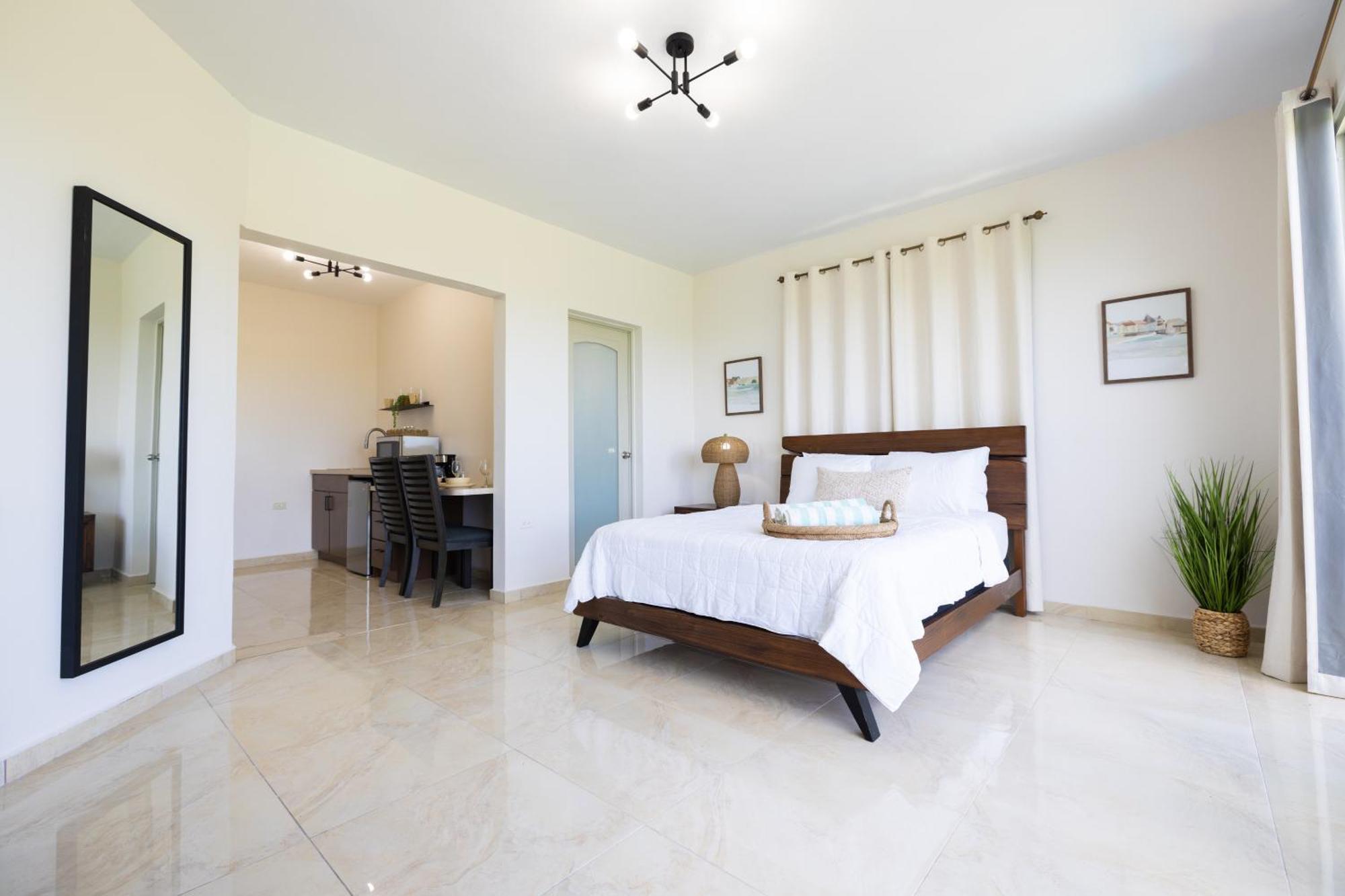 Rincon View Suites Matias ภายนอก รูปภาพ