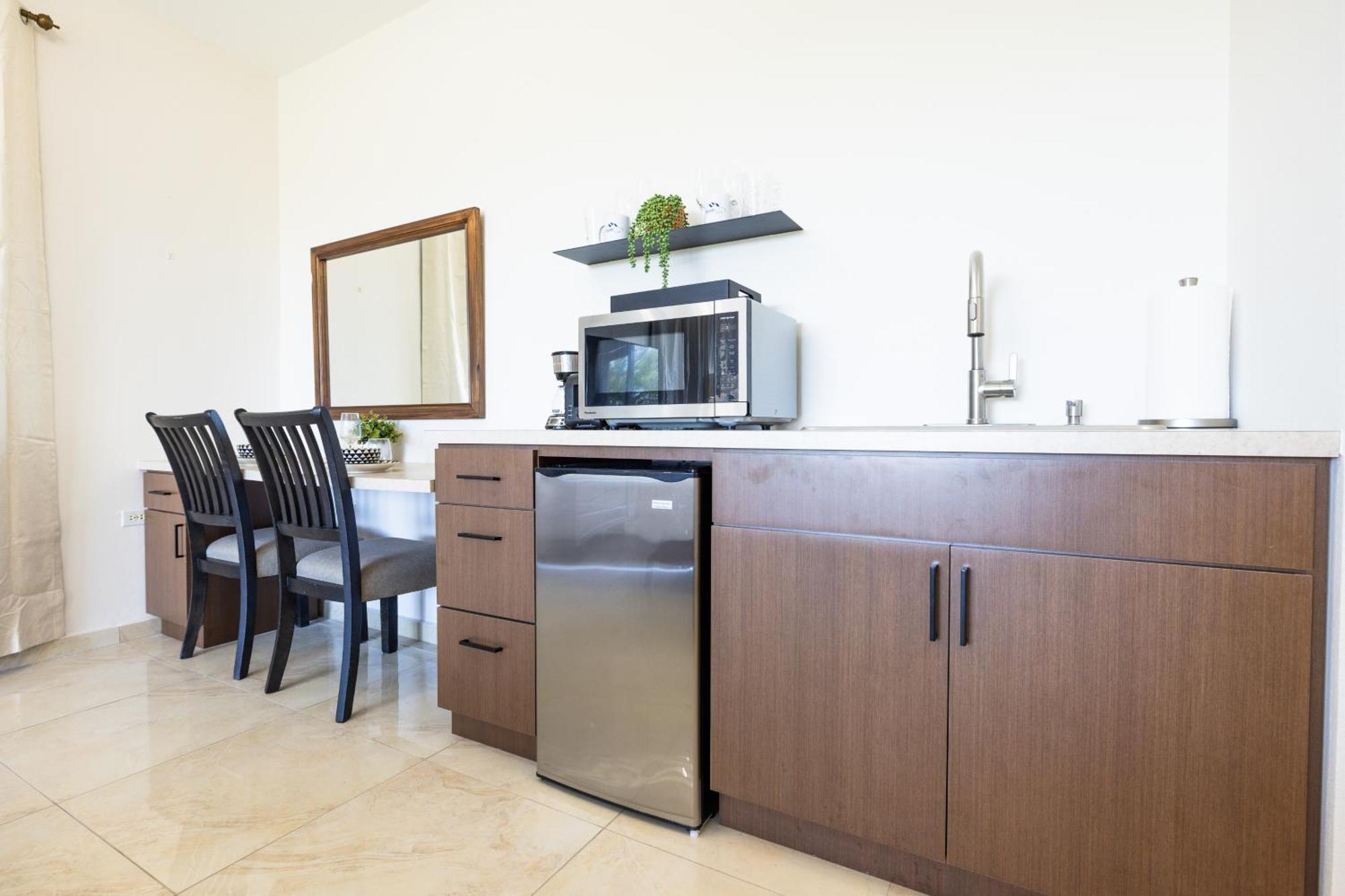 Rincon View Suites Matias ภายนอก รูปภาพ
